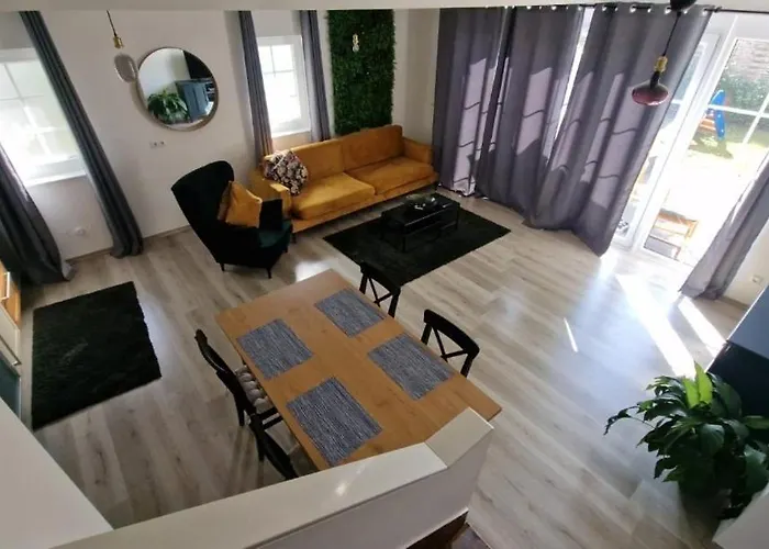 Schicke Neue Apartment